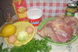 Pui cu sos de smantana si mamaliguta