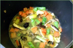 Supa chinezeasca cu legume