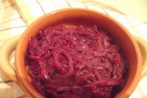 Fasole batuta cu ceapa caramelizata