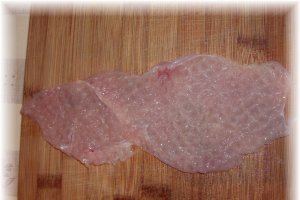 Rulouri din piept de pui cu Philadelphia,sunca si bacon