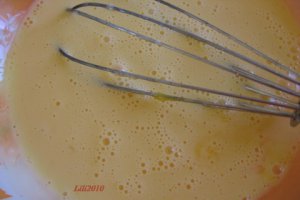 Tarta cu crema de portocale si bezea