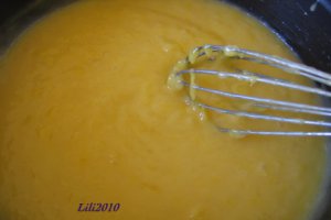 Tarta cu crema de portocale si bezea