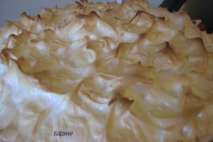 Tarta cu crema de portocale si bezea
