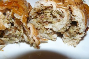 Rulouri din carne de curcan