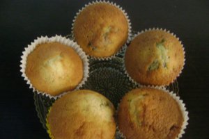 Briose cu fructe de padure