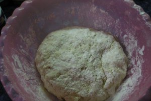 Prima mea paine de casa-SI EU POT!!!