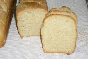 Prima mea paine de casa-SI EU POT!!!