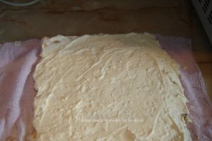 Rulada cu crema de lamaie