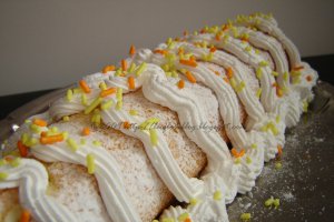 Rulada cu crema de lamaie