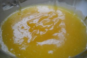 Cupcakes cu lemon curd