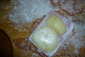 Cordon bleu  cu orez in sos de curry