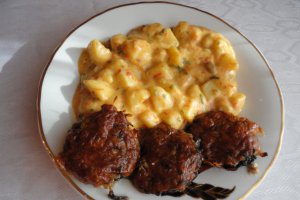 Cartofi noi si ciuperci cu "ciocolata"