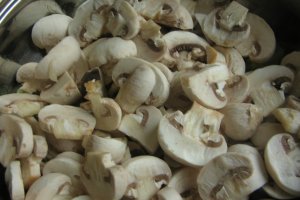 Tocanita de ciuperci