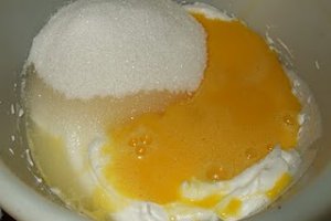 Tort 8 martie