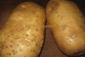 Cartofi umpluti cu legume