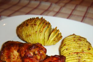 Aripioare marinate la gratar