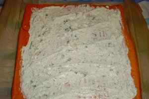 Rulada aperitiv cu crema de branza