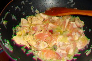 Legume cu carne la wok