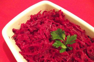 Salata de sfecla rosie