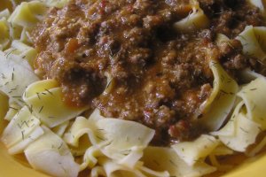 Paste cu carne