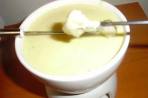 Fondu ( dupa reteta elvetiana)