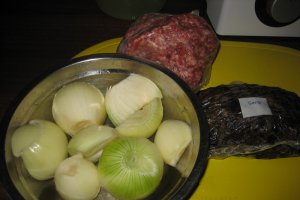 Placinta cu carne si ciuperci