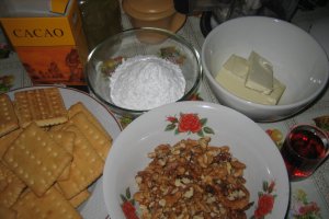 Desert bomboane cu nuca si biscuiti