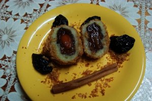 Galuste cu prune (de post)
