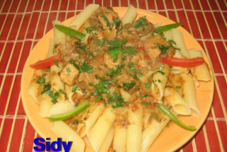 Penne rigate cu tocanita