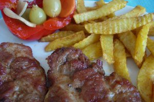 Ceafa de porc la gratar