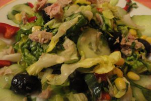 Salata de cruditati cu ton