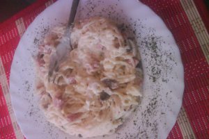 Spaghete carbonare