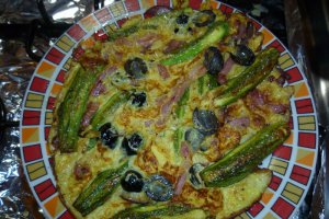 Omleta cu zuchinni si pancetta (bacon)
