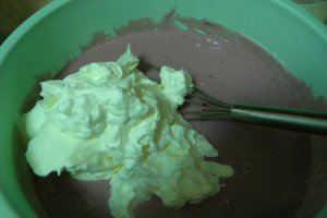 Tort Saint Honore cu iaurt si fructe