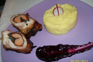 Rulouri din pulpa de pui