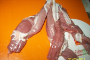 Muschiulet de porc impanat, cu diferite feluri de piureuri