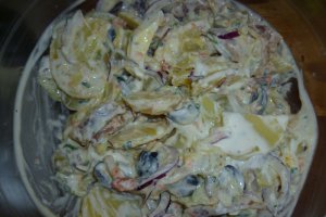 Salata de hering marinat