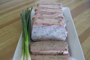 Terina de porc infasurata in bacon