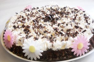 Tarta cu ciocolata,branza si caramel