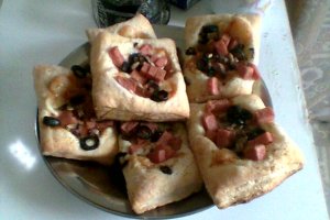 Mini pizza in foitaj