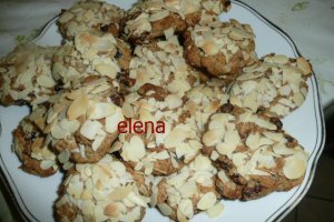 Biscuiti cu fulgi de migdale