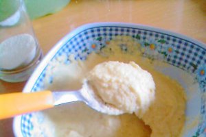 Supa de gaina cu galuste pufoase pufoase