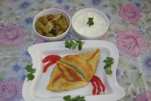 “Fatayer sabanegh”-Placinte arabesti cu spanac