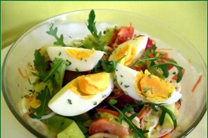 Salata de cruditati cu ou