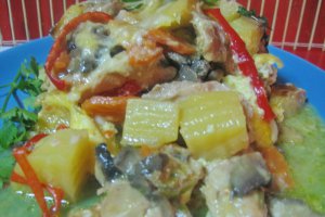 Specialitate de pui cu legume gratinate
