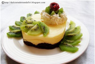 Mini-tort cu kiwi
