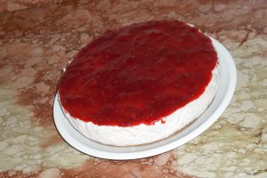 Cheesecake cu capsuni