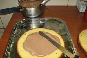La multi ani, iepuras de un anisor!