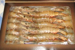 Creveti cu legume taranesti pe gratar