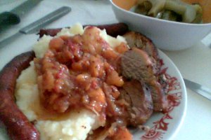 Muschiulet de porc cu carnati la cuptor